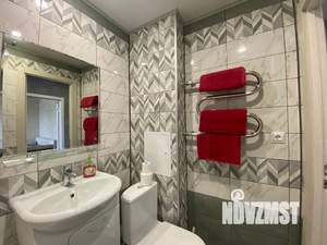 1-к квартира, посуточно, 39м2, 9/9 этаж