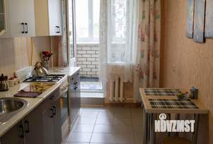 1-к квартира, посуточно, 38м2, 6/10 этаж