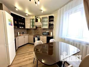 2-к квартира, посуточно, 65м2, 8/14 этаж