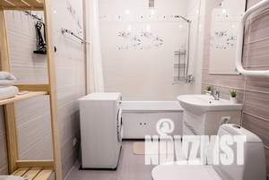 1-к квартира, посуточно, 65м2, 9/16 этаж