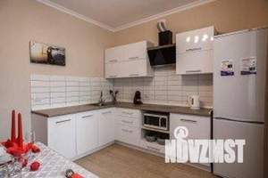 1-к квартира, посуточно, 46м2, 9/16 этаж