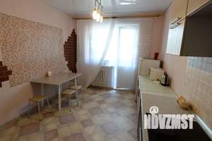 2-к квартира, посуточно, 89м2, 1/14 этаж