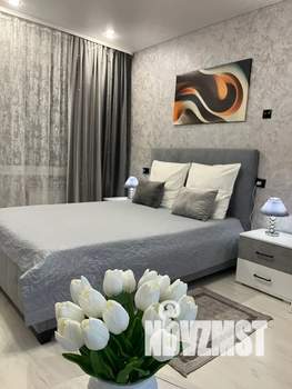 1-к квартира, посуточно, 32м2, 7/10 этаж