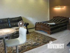 Студия квартира, посуточно, 33м2, 4/5 этаж