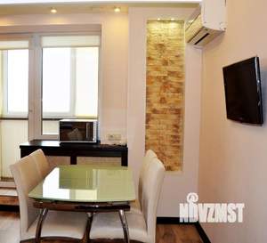 1-к квартира, посуточно, 62м2, 1/1 этаж