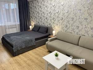1-к квартира, посуточно, 40м2, 5/5 этаж