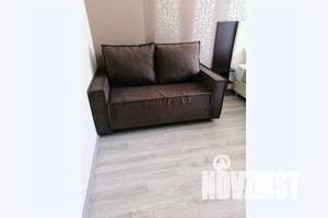 1-к квартира, посуточно, 41м2, 7/10 этаж