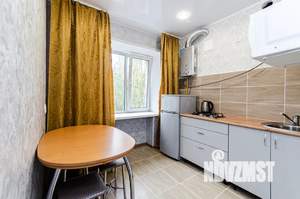 3-к квартира, посуточно, 58м2, 3/4 этаж