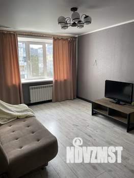 1-к квартира, посуточно, 38м2, 6/10 этаж