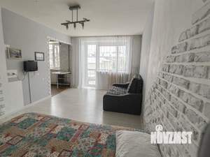 1-к квартира, посуточно, 32м2, 4/5 этаж