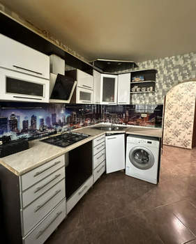 3-к квартира, на длительный срок, 82м2, 1/3 этаж