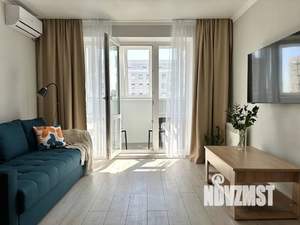 1-к квартира, посуточно, 42м2, 5/15 этаж