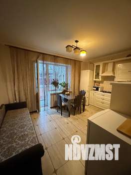 1-к квартира, посуточно, 60м2, 2/10 этаж