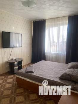 1-к квартира, посуточно, 50м2, 6/10 этаж