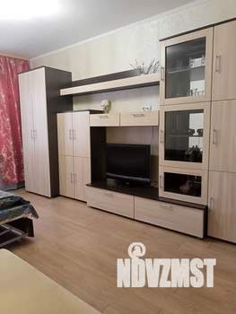 1-к квартира, посуточно, 37м2, 4/10 этаж