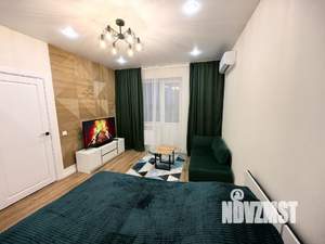 1-к квартира, посуточно, 35м2, 6/16 этаж