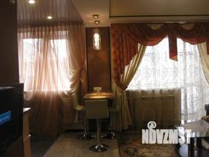 Студия квартира, посуточно, 33м2, 4/5 этаж