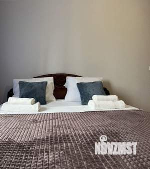 1-к квартира, посуточно, 36м2, 1/1 этаж