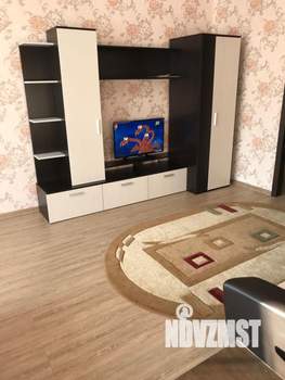1-к квартира, посуточно, 42м2, 2/16 этаж