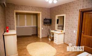 1-к квартира, посуточно, 42м2, 1/1 этаж