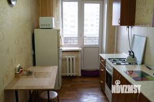 1-к квартира, посуточно, 38м2, 9/10 этаж