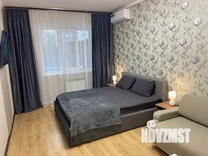 1-к квартира, посуточно, 39м2, 5/5 этаж