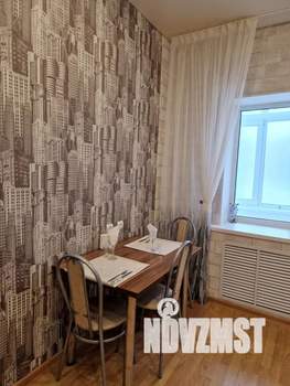 1-к квартира, посуточно, 37м2, 2/5 этаж