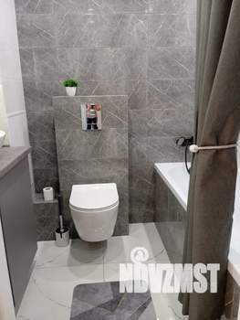 Студия квартира, посуточно, 32м2, 1/16 этаж