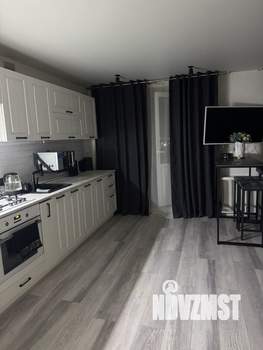 Студия квартира, посуточно, 32м2, 10/10 этаж