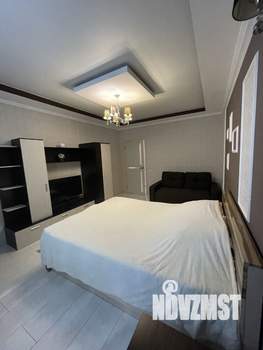 1-к квартира, посуточно, 42м2, 7/16 этаж