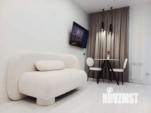 Студия квартира, посуточно, 29м2, 3/15 этаж