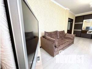 2-к квартира, посуточно, 75м2, 1/1 этаж