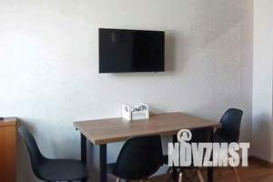 1-к квартира, посуточно, 42м2, 13/16 этаж