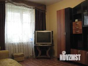 2-к квартира, посуточно, 42м2, 3/5 этаж