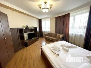 1-к квартира, посуточно, 52м2, 1/1 этаж
