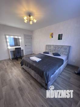 1-к квартира, посуточно, 40м2, 4/10 этаж