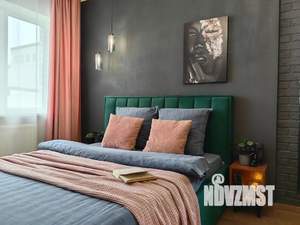 1-к квартира, посуточно, 42м2, 13/16 этаж