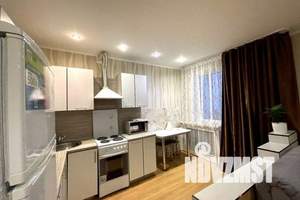 1-к квартира, посуточно, 50м2, 7/14 этаж