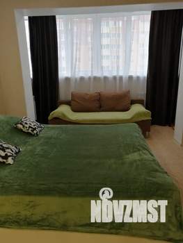 1-к квартира, посуточно, 36м2, 3/10 этаж