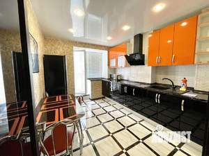 1-к квартира, посуточно, 65м2, 1/1 этаж