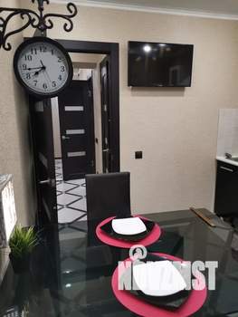 1-к квартира, посуточно, 40м2, 2/14 этаж