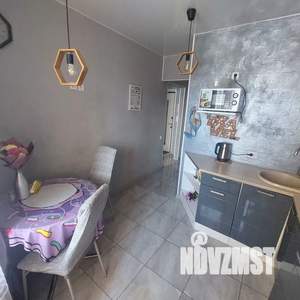 1-к квартира, посуточно, 40м2, 1/9 этаж