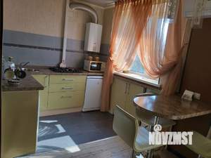1-к квартира, посуточно, 35м2, 4/5 этаж