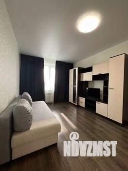 1-к квартира, посуточно, 49м2, 1/1 этаж