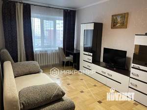 1-к квартира, на длительный срок, 45м2, 4/10 этаж