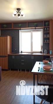 1-к квартира, посуточно, 42м2, 13/16 этаж