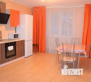 3-к квартира, посуточно, 90м2, 1/1 этаж