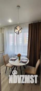 1-к квартира, посуточно, 35м2, 3/10 этаж