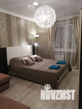 1-к квартира, посуточно, 41м2, 7/10 этаж