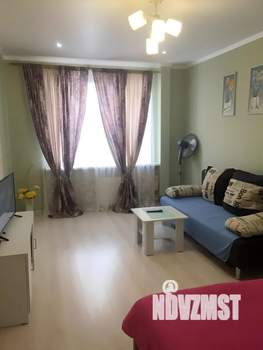 1-к квартира, посуточно, 39м2, 6/10 этаж